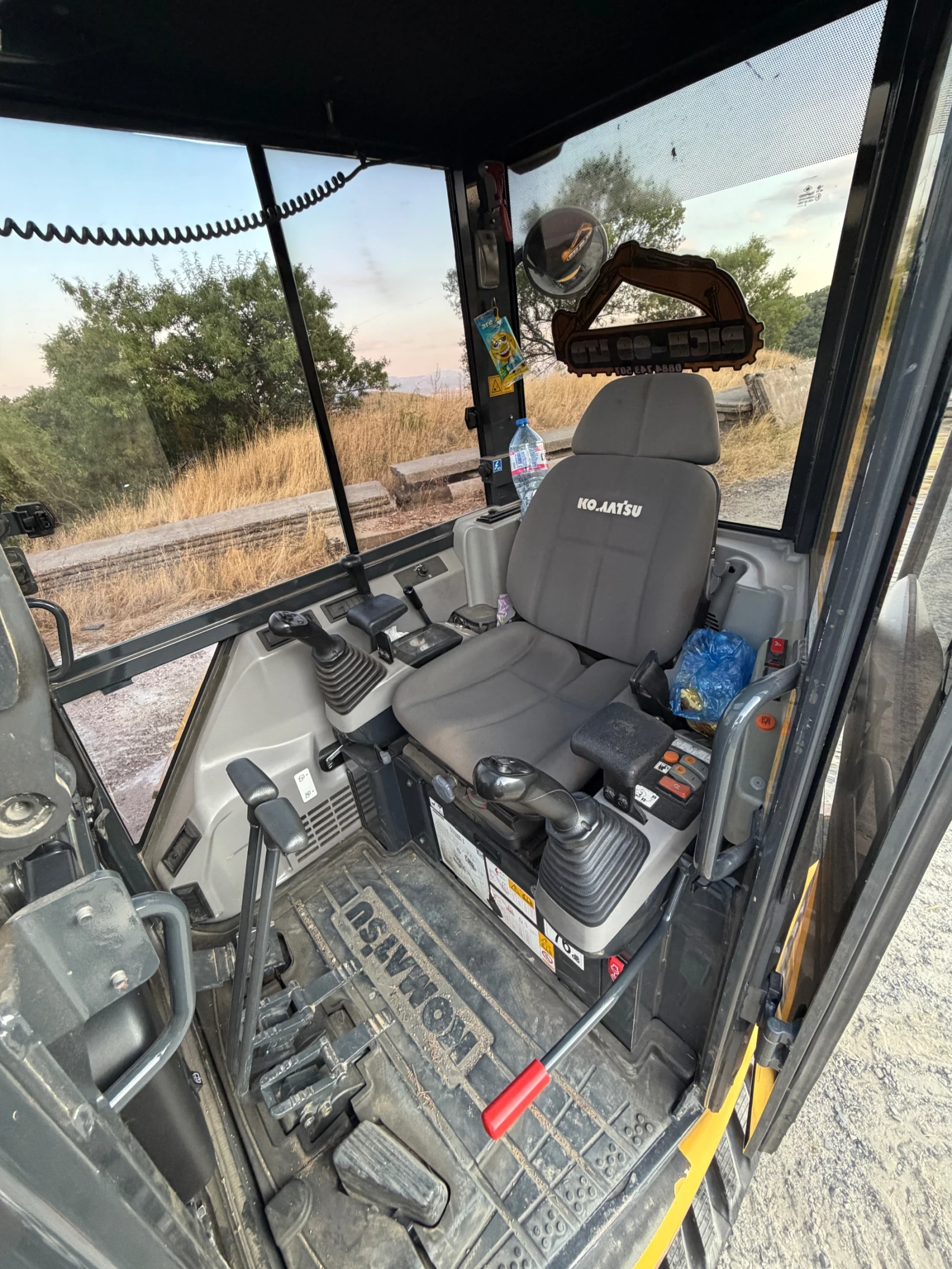 Багер Komatsu Pc26mr-5, снимка 8 - Индустриална техника - 55849088
