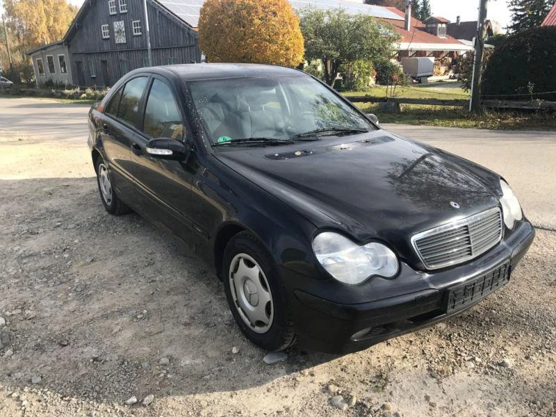 Трансмисия за Mercedes-Benz C 220, снимка 2 - Части - 49502685