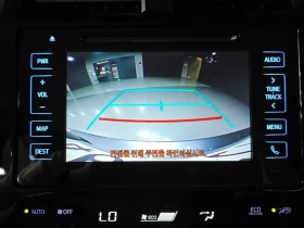 Toyota Prius 1.8 Хибрид, снимка 7