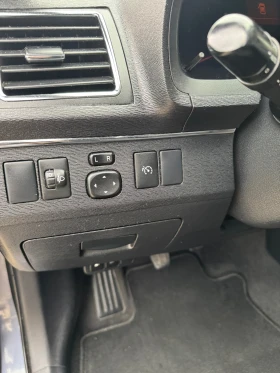 Toyota Avensis Нов внос, снимка 8