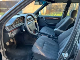 Mercedes-Benz 124 Е200 , снимка 12