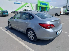 Обява за продажба на Opel Astra J 1.6 LPG ~12 800 лв. - изображение 3
