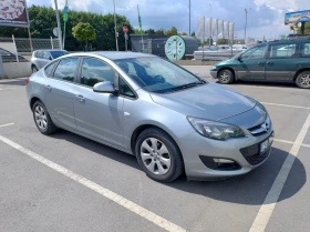 Обява за продажба на Opel Astra J 1.6 LPG ~12 800 лв. - изображение 1