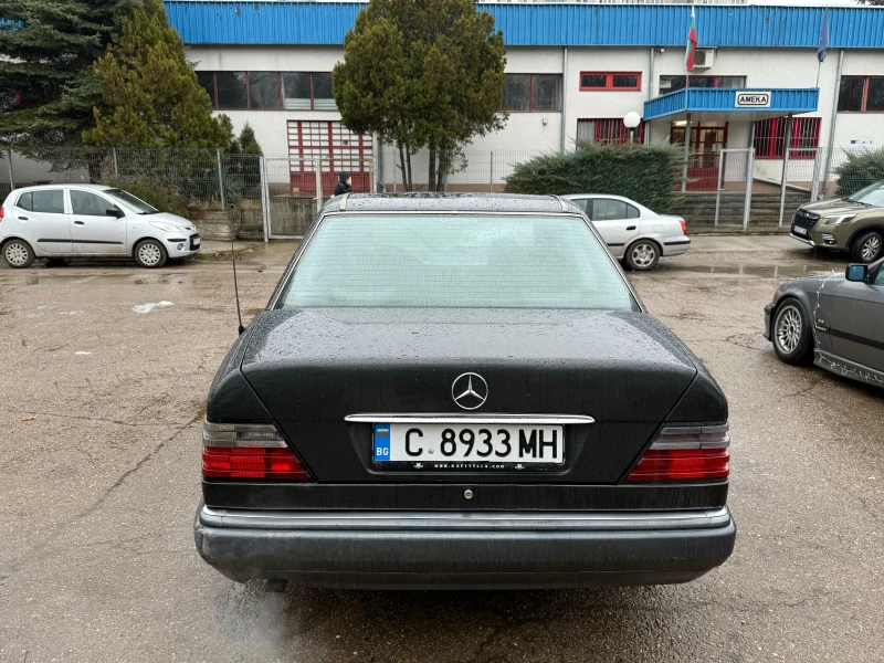 Mercedes-Benz 124 Е200 , снимка 5 - Автомобили и джипове - 34854712