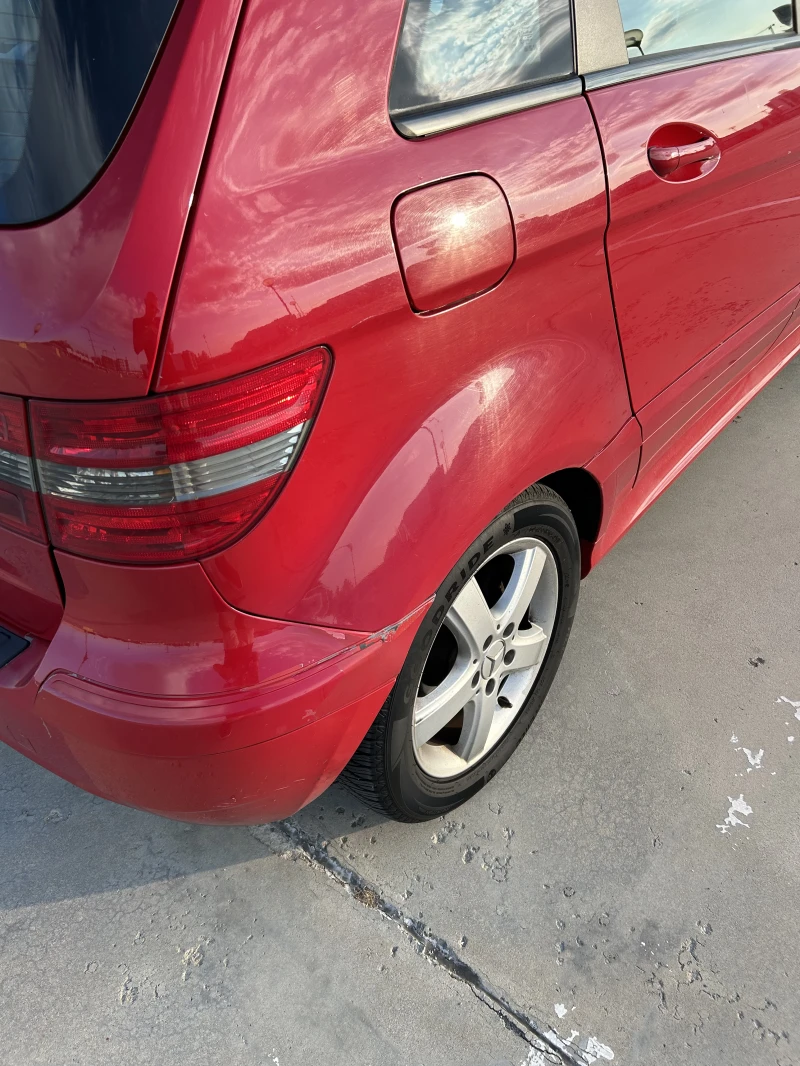 Mercedes-Benz B 180, снимка 10 - Автомобили и джипове - 48433832