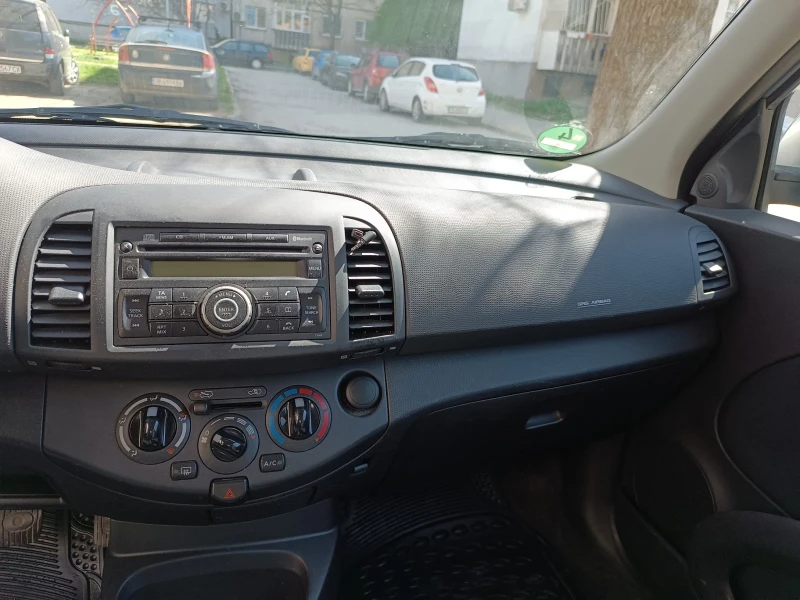 Nissan Micra, снимка 9 - Автомобили и джипове - 49577527