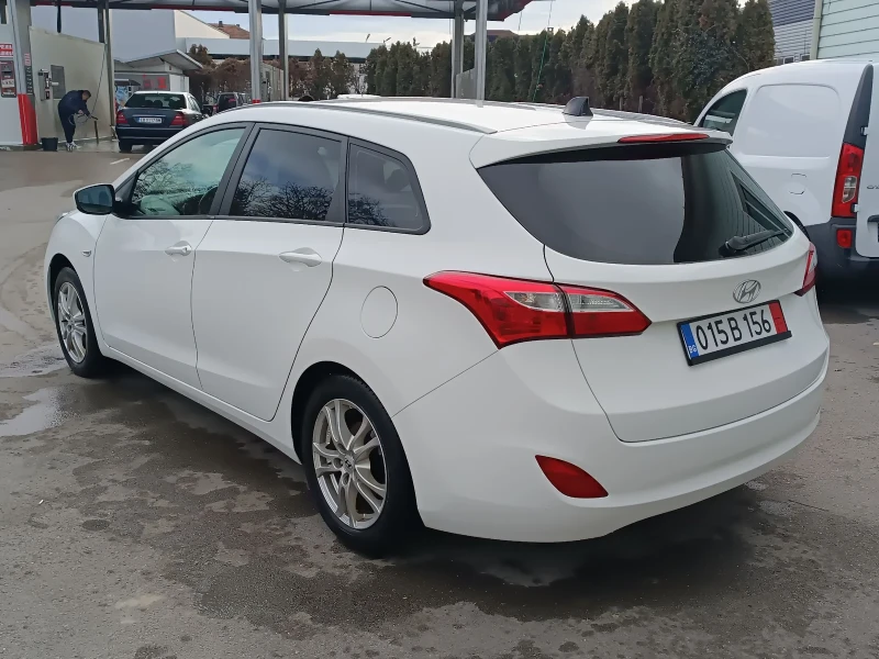 Hyundai I30 1.6 GDI, снимка 4 - Автомобили и джипове - 50071760