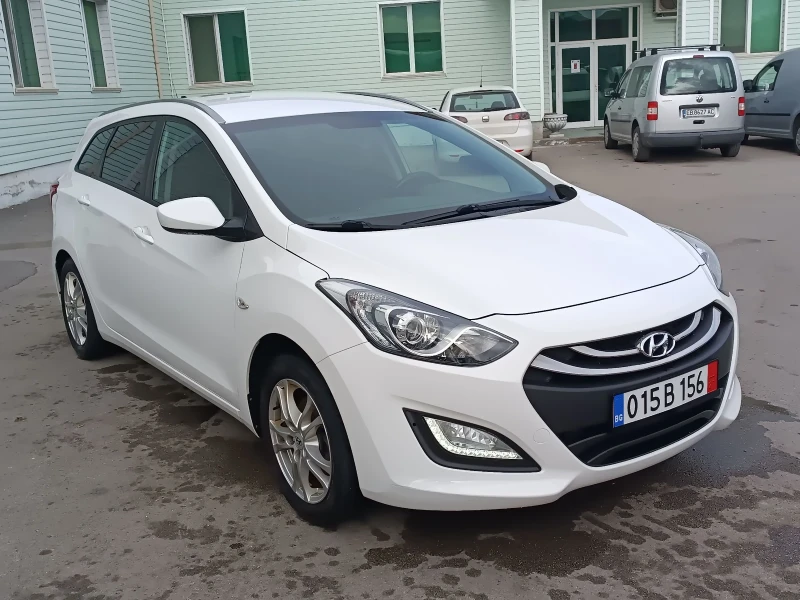 Hyundai I30 1.6 GDI, снимка 3 - Автомобили и джипове - 50071760