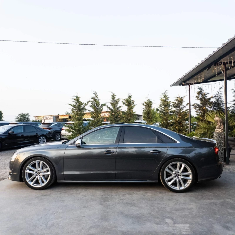Audi S8 PLUS CARBON CERAMIC 700HP+ + MATRIX B&O ЛИЗИНГ 100, снимка 10 - Автомобили и джипове - 50663009
