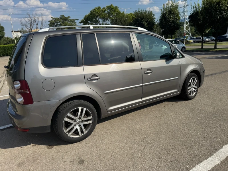 VW Touran 1.4 TSI, снимка 3 - Автомобили и джипове - 51251063