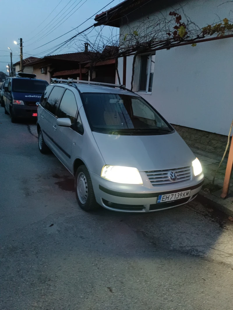 VW Sharan 1.9 TDI 116к, снимка 4 - Автомобили и джипове - 52694822