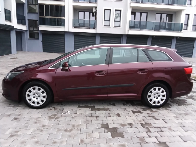 Toyota Avensis 2.0D4D-124kc. 6ck. FACELIFT, снимка 4 - Автомобили и джипове - 53222674