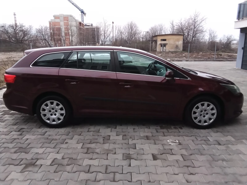 Toyota Avensis 2.0D4D-124kc. 6ck. FACELIFT, снимка 5 - Автомобили и джипове - 53222674