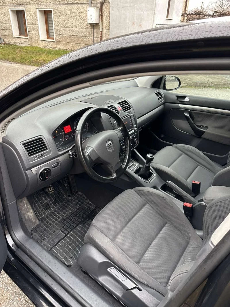 VW Golf 1.9 TDI 105HP, снимка 7 - Автомобили и джипове - 53467788