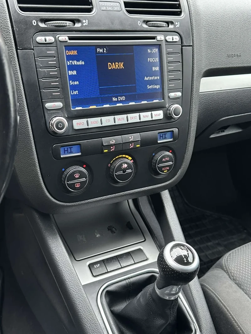 VW Golf 1.9 TDI 105HP, снимка 11 - Автомобили и джипове - 53467788