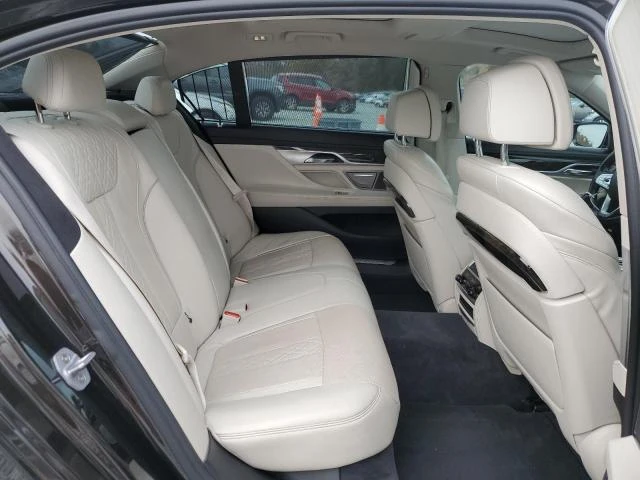 BMW 740 Li* Harman/Kardon* Head-up, снимка 10 - Автомобили и джипове - 48615955