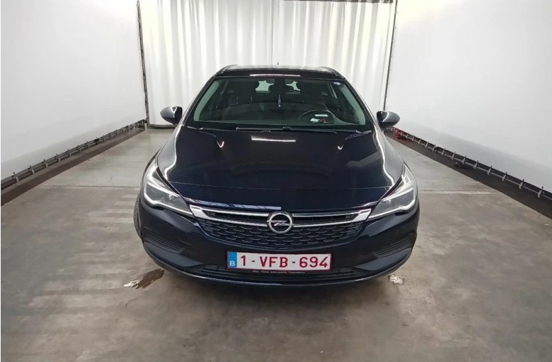 Opel Astra 1.6 CDTI , снимка 2 - Автомобили и джипове - 48809483