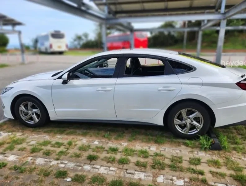 Hyundai Sonata 2.0 - САМО 30% АВАНС, снимка 3 - Автомобили и джипове - 55998030