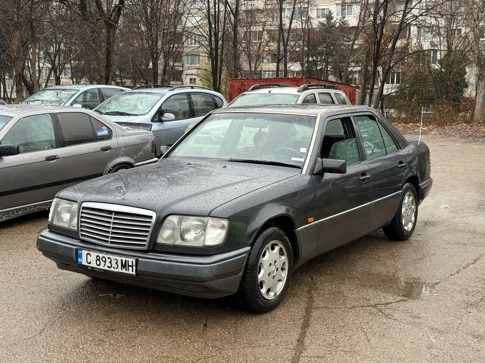 Mercedes-Benz 124 Е200 , снимка 1