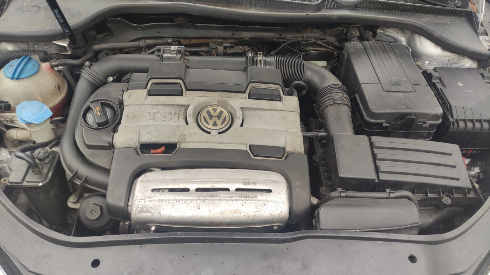 VW Golf 1.4 Turbo 140 k.c - изображение 9