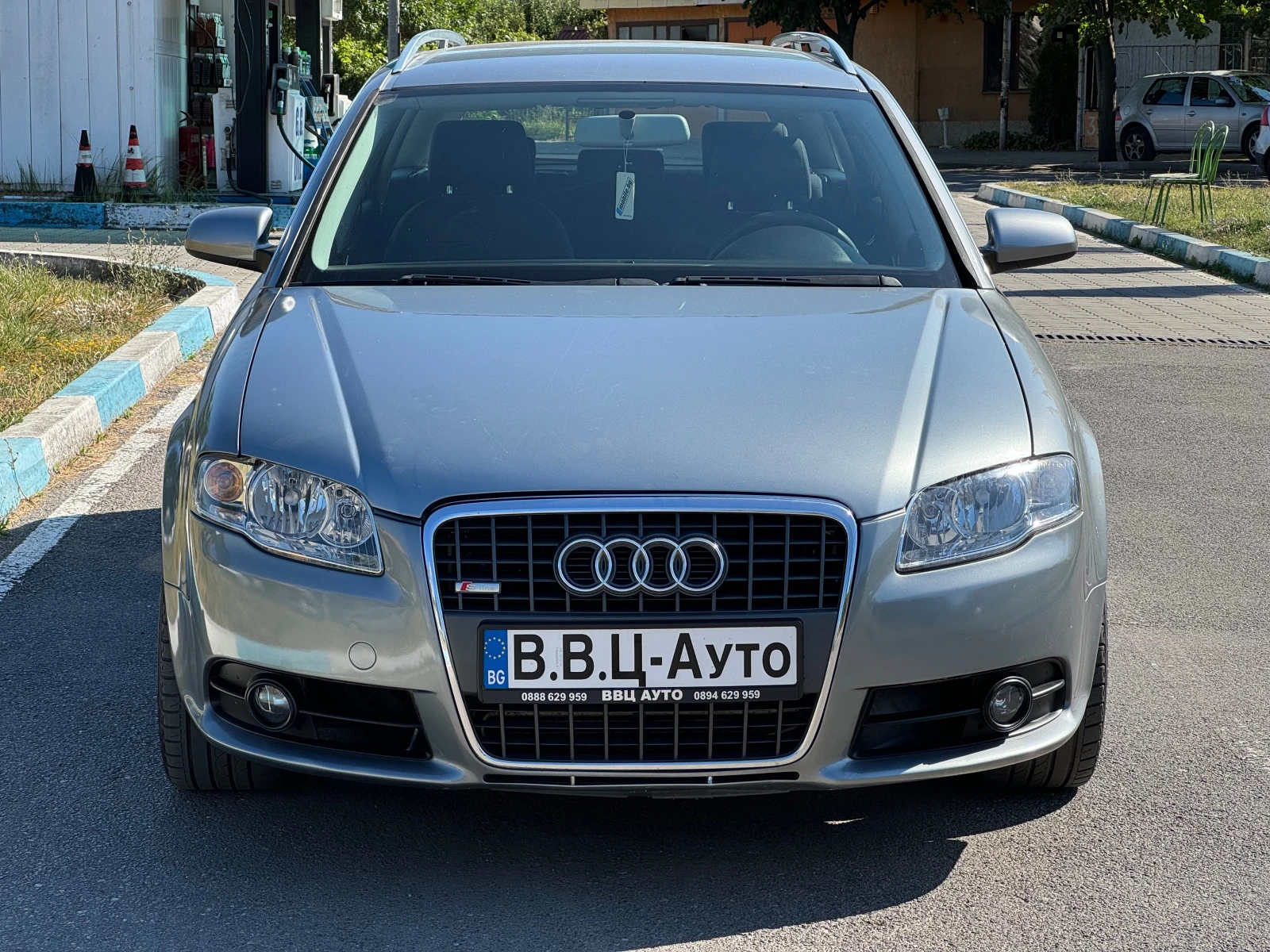 Audi A4 2.0TDi Quattro S-Line - изображение 2