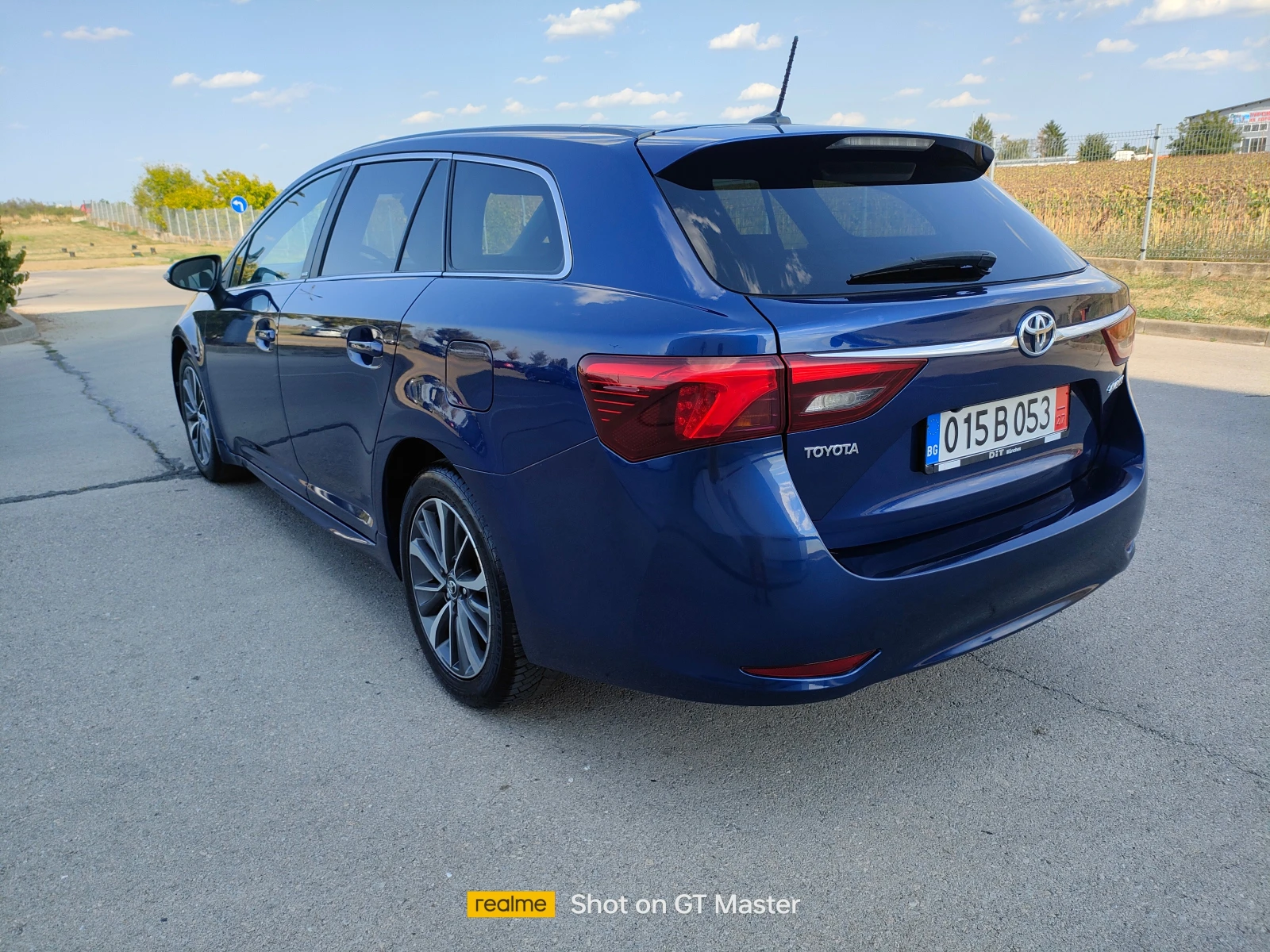 Toyota Avensis 2.0d4d-143кс. - изображение 3