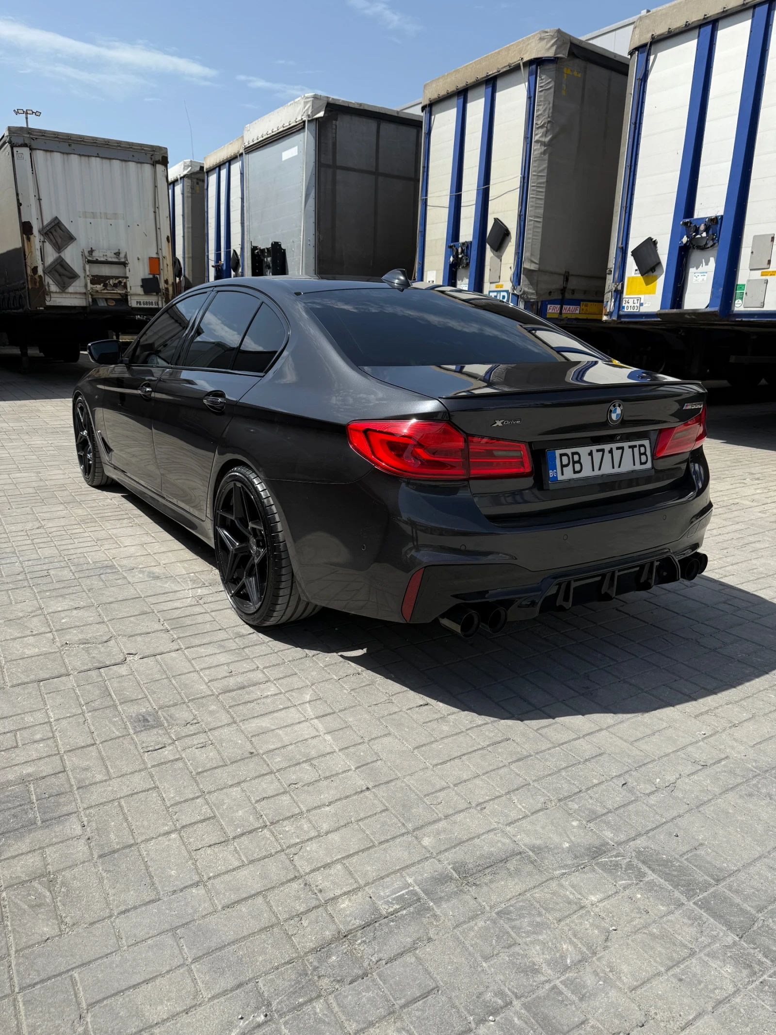 BMW 550 G30 550i xDrive  - изображение 4