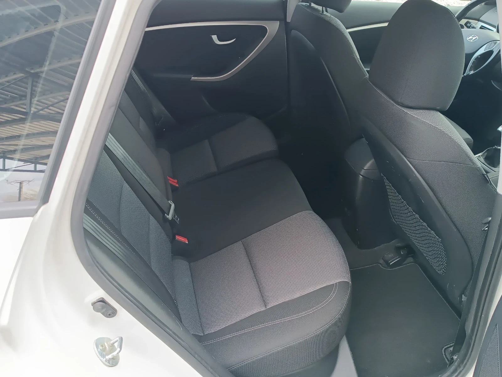 Hyundai I30 1.6 GDI | Mobile.bg — изображение 12