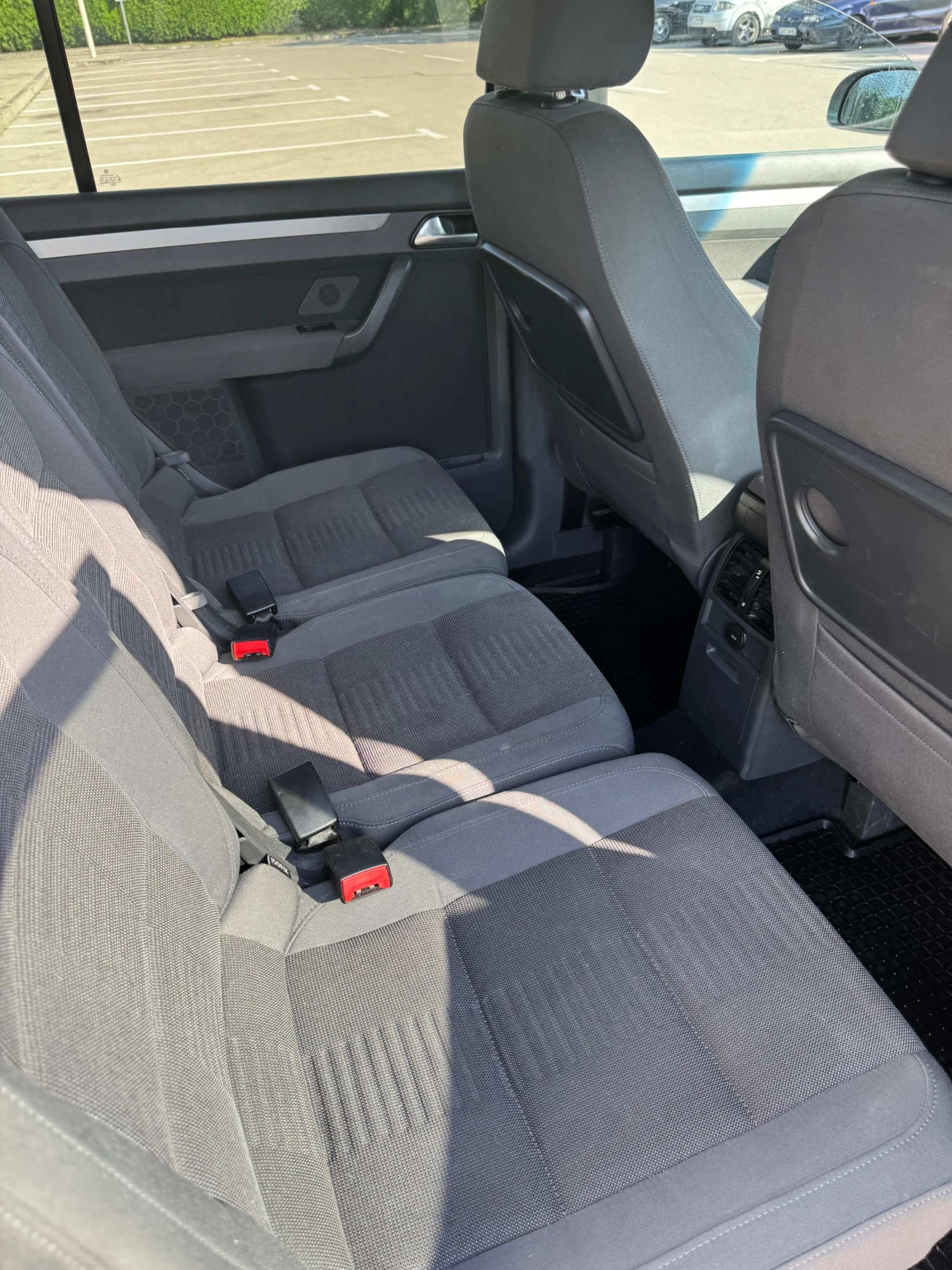 VW Touran 1.4 TSI - изображение 9