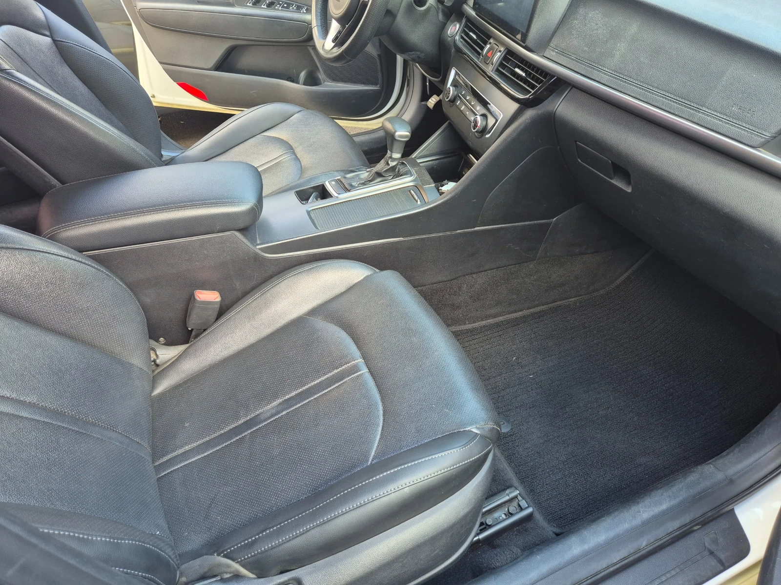 Kia K5 2.0cm3 LPG ЛИЗИНГ - изображение 6