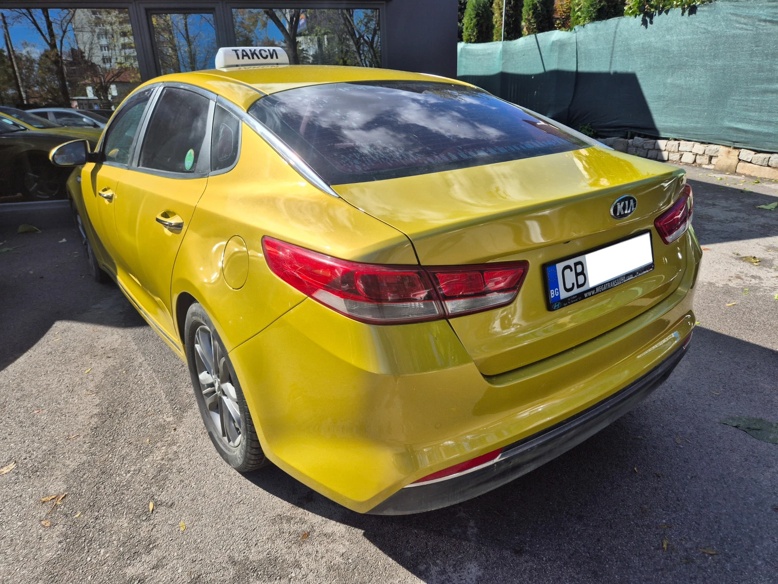 Kia K5 2.0cm3 LPG ЛИЗИНГ - изображение 3
