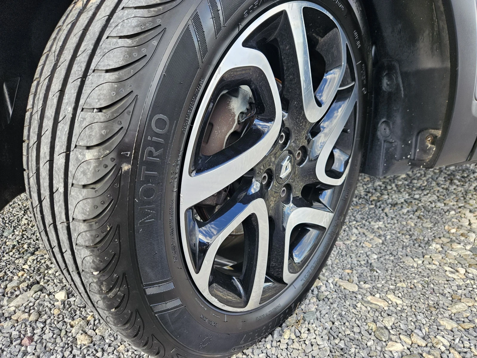 Renault Captur 1.5 DCI  | Mobile.bg — изображение 15