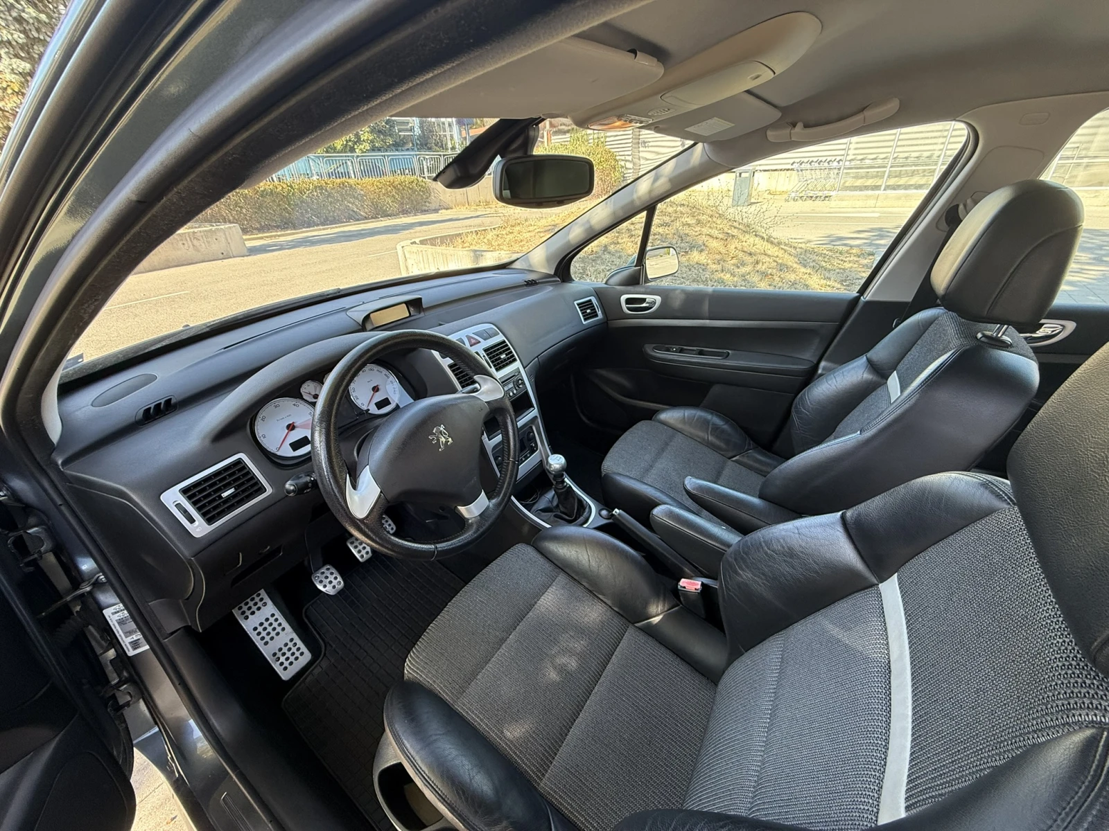 Peugeot 307 Facelift | Mobile.bg   12