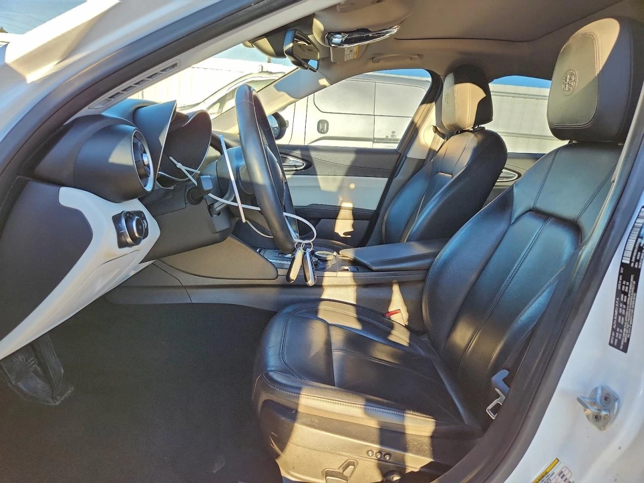 Alfa Romeo Giulia Q4* AWD*  | Mobile.bg � ����������� 11