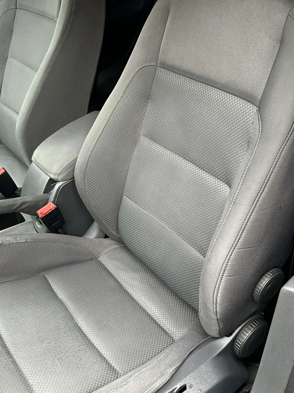 VW Golf 1.9 TDI 105HP - изображение 6