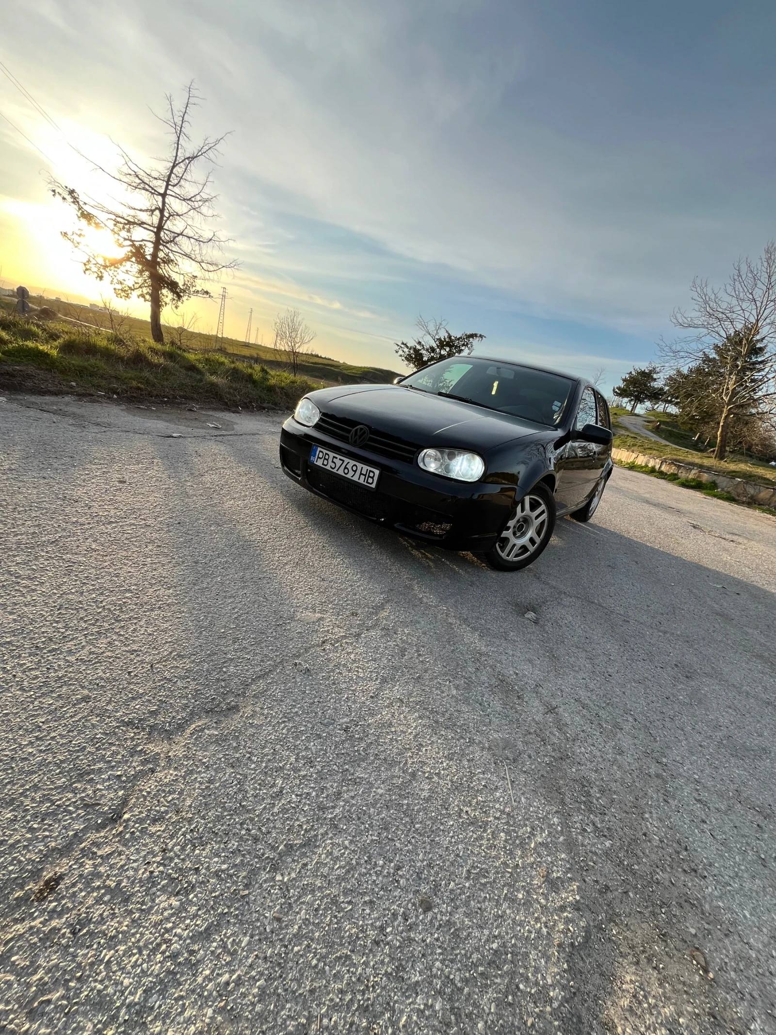 VW Golf, снимка 7 - Автомобили и джипове - 53801588