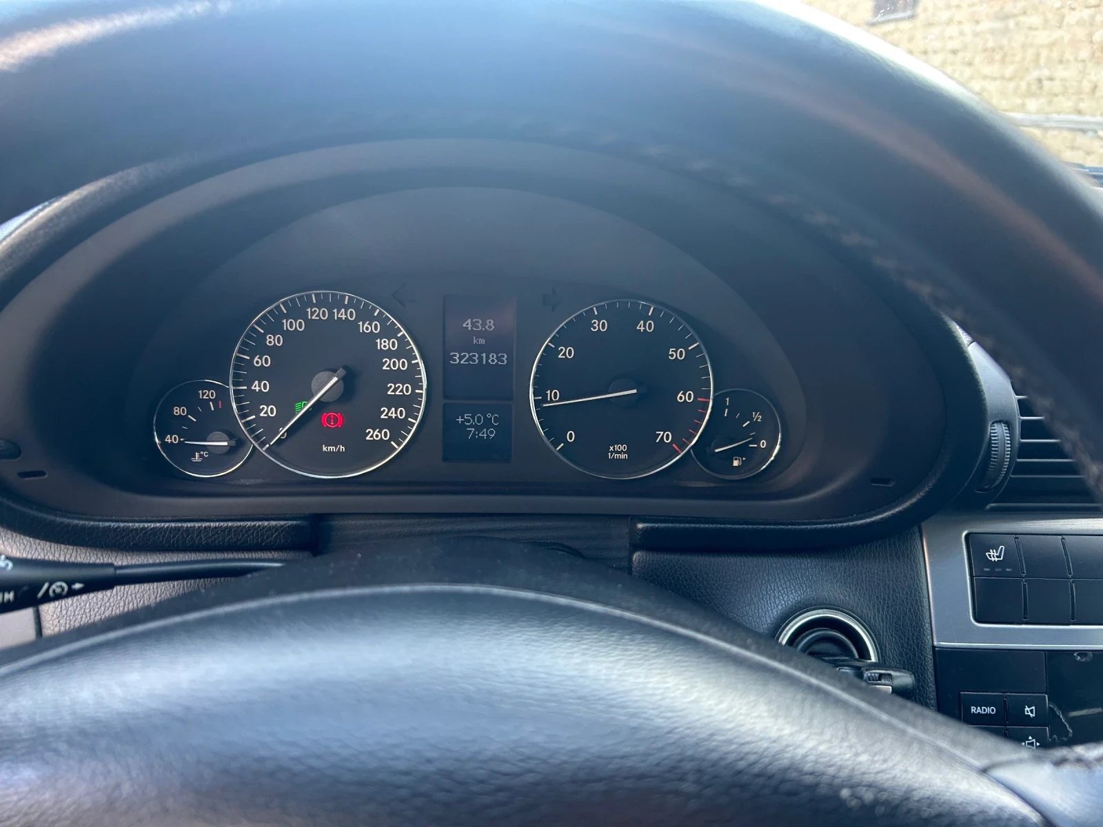 Mercedes-Benz C 180 Kompressor LPG, снимка 6 - Автомобили и джипове - 53908581