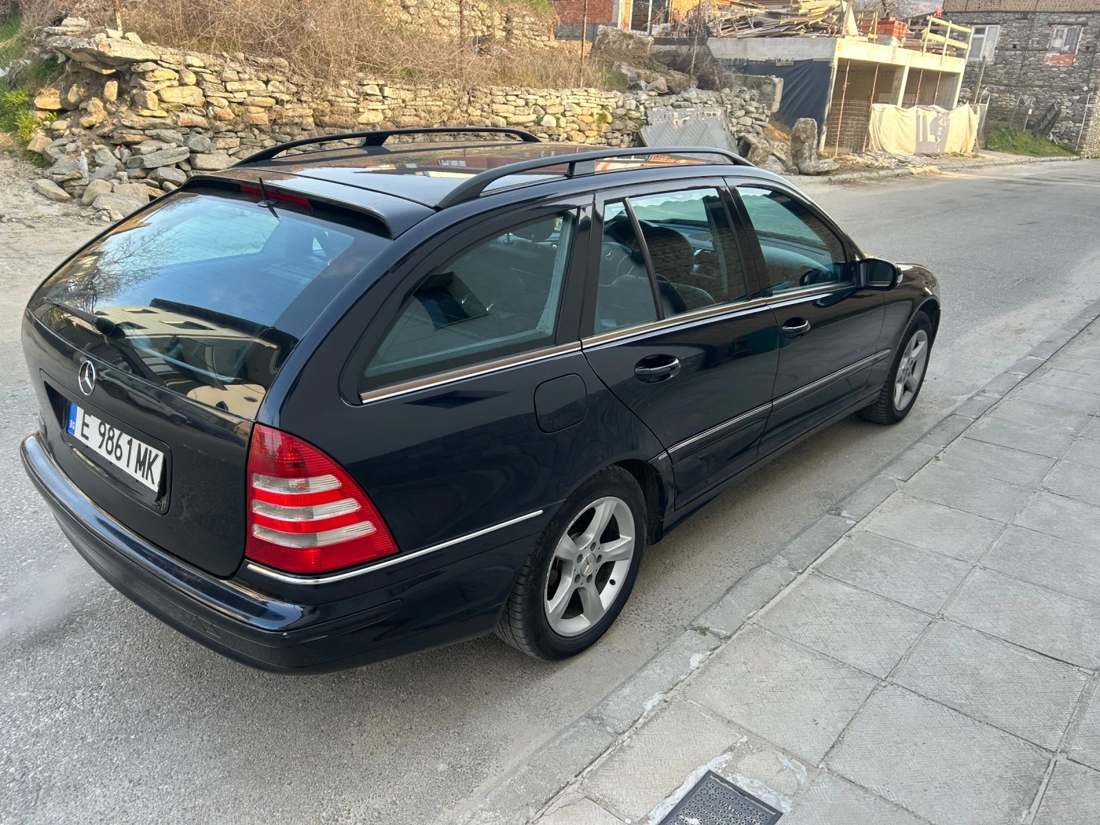 Mercedes-Benz C 180 Kompressor LPG, снимка 3 - Автомобили и джипове - 53908581