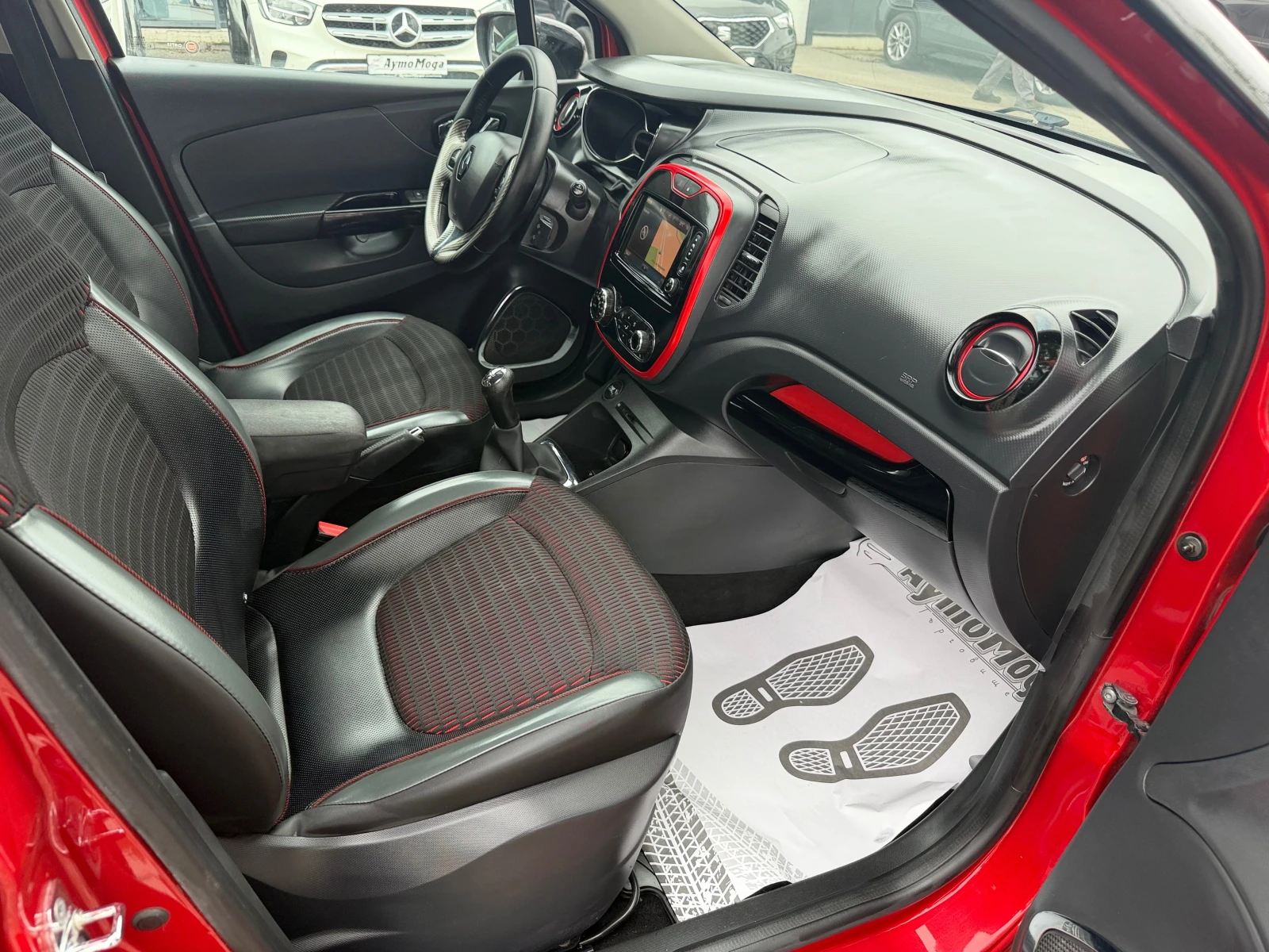 Renault Captur 1.5 DCI NAVI LED KAMERA, снимка 9 - Автомобили и джипове - 54654706