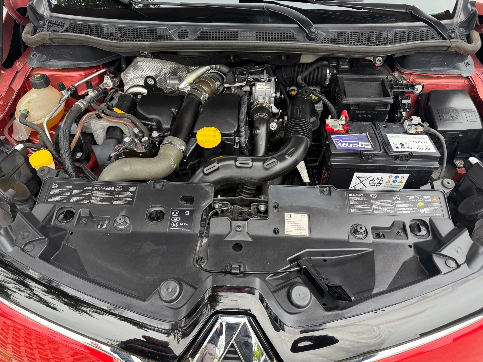 Renault Captur 1.5 DCI NAVI LED KAMERA, снимка 16 - Автомобили и джипове - 54654706