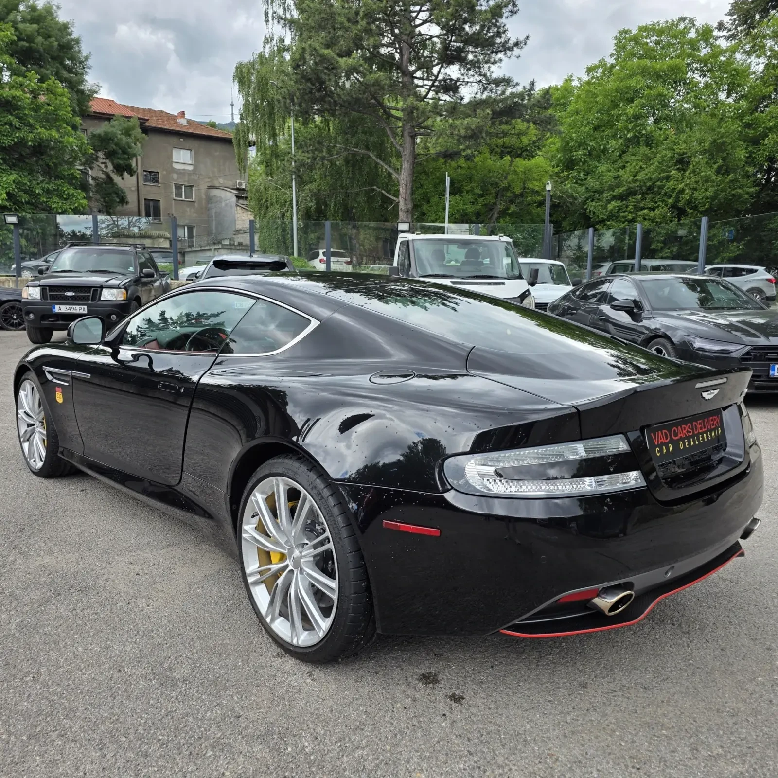Aston Martin Db9 6.0 V12/Carbon/Ceramic/B&O, снимка 7 - Автомобили и джипове - 54994632