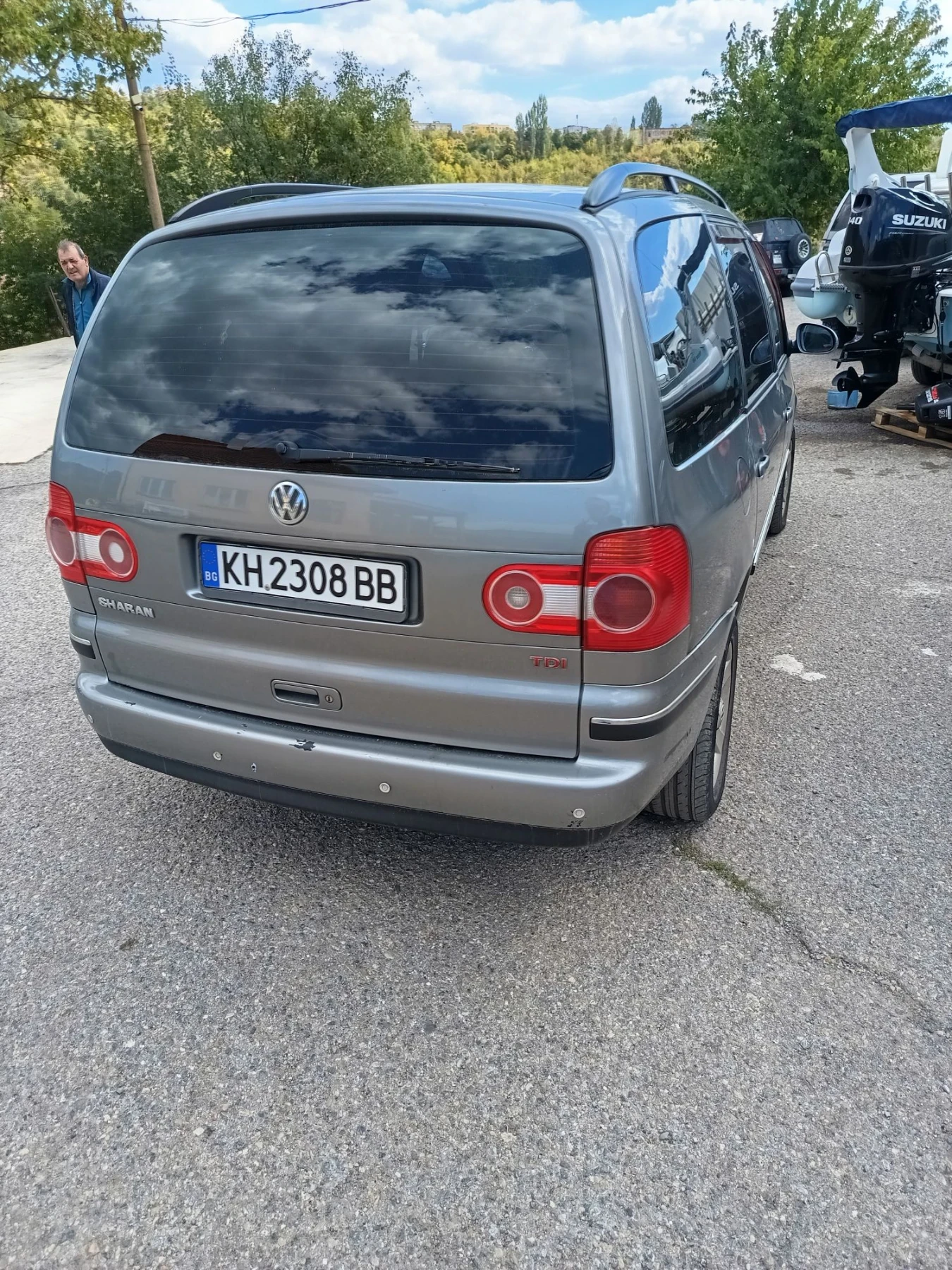VW Sharan 1.9, снимка 3 - Автомобили и джипове - 56254977