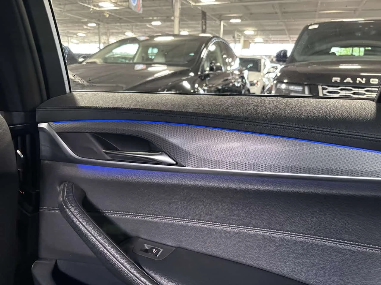 BMW 540 * xDrive * CARFAX * ��������� ���� �� �� *  | Mobile.bg � ����������� 11