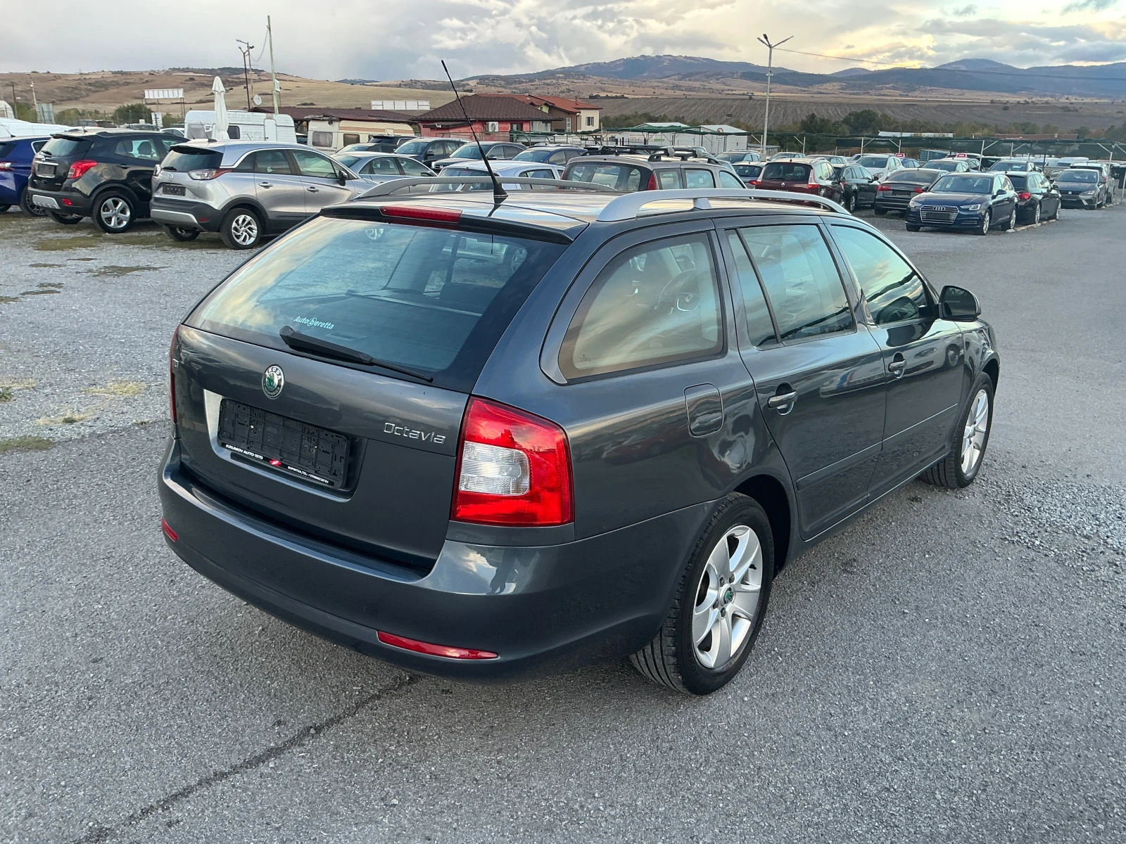 Skoda Octavia 1.9 TDI, снимка 8 - Автомобили и джипове - 56535055