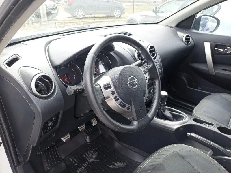 Nissan Qashqai J10 Nteec, снимка 12 - Автомобили и джипове - 48075630