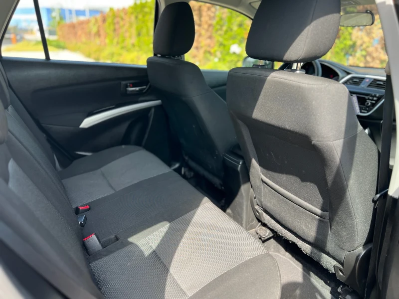 Suzuki SX4 S-Cross 1.6d-Лизинг през Уникредит по 250лв на месец , снимка 14 - Автомобили и джипове - 51667469