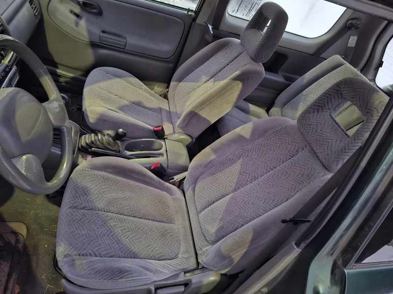 Suzuki Grand vitara 2.0 Газ/Бензин 128к.с, снимка 11 - Автомобили и джипове - 53038850