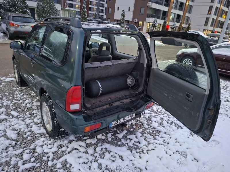 Suzuki Grand vitara 2.0 Газ/Бензин 128к.с, снимка 8 - Автомобили и джипове - 53038850