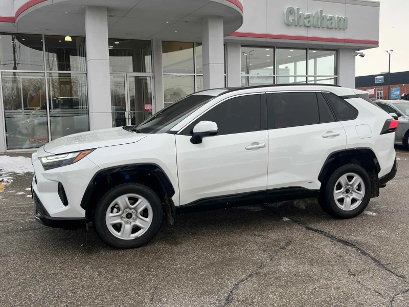 Toyota Rav4  * * 4X4 * * CARFAX * * АВТО КРЕДИТ * * , снимка 2 - Автомобили и джипове - 53335805