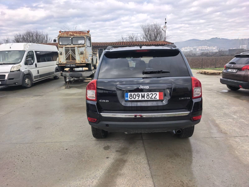 Jeep Compass 2.2 CRD Limited 4x4, снимка 3 - Автомобили и джипове - 53405159